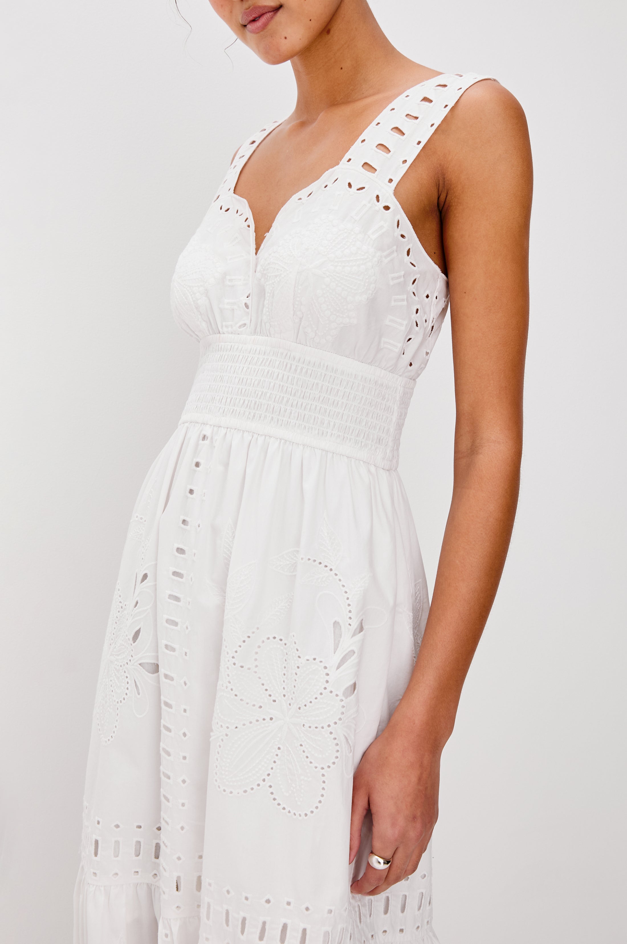 Robe couleur fauve - Blanche